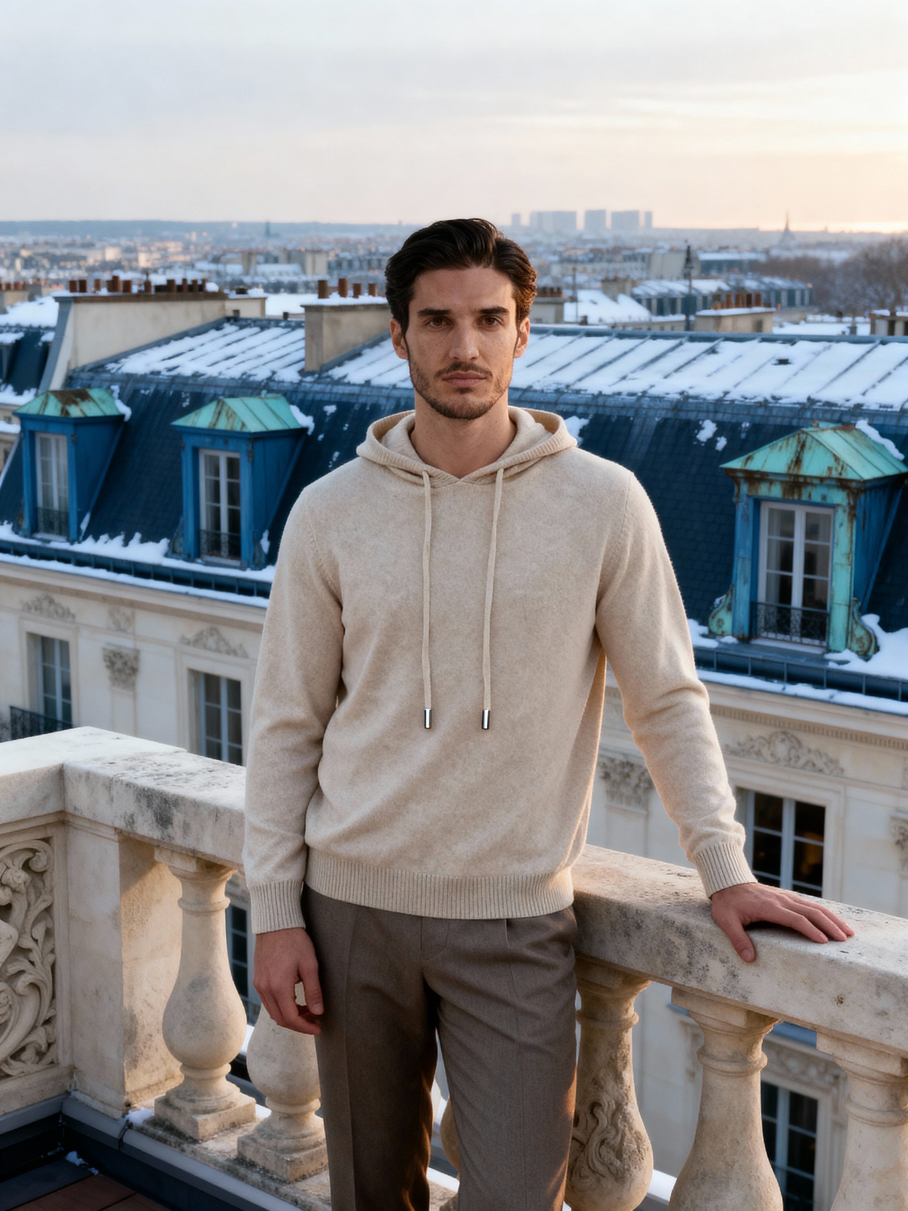 100% Cashmere Hoodie - Old Money