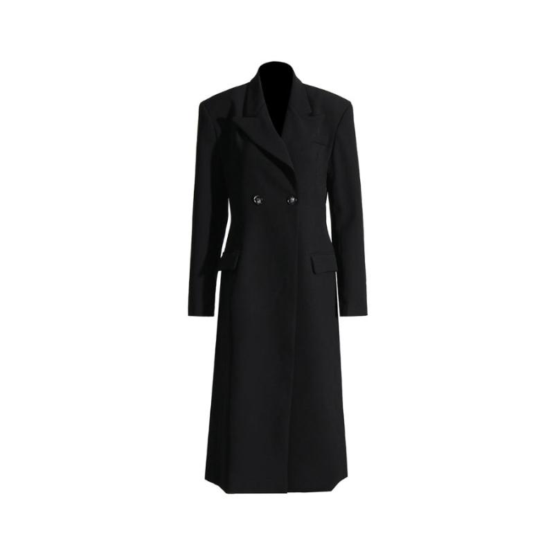 The Noir Coat